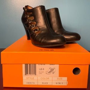 Victorian inspired ankle boots Miz Mooz